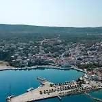 Katina's Coastal Oasis