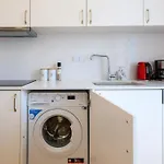 Katina's Coastal Oasis Apartman