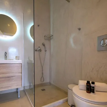 Katina's Coastal Oasis Appartement