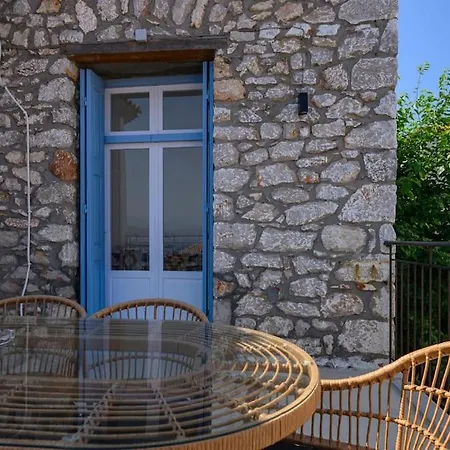 Katina's Coastal Oasis Appartement *