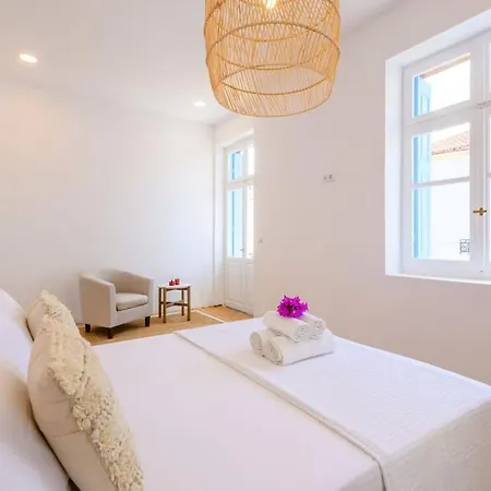 Katina's Coastal Oasis