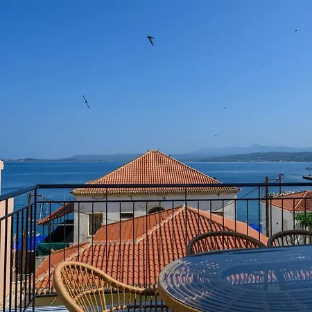 Katina's Coastal Oasis *