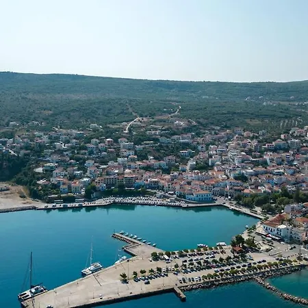 Katina's Coastal Oasis