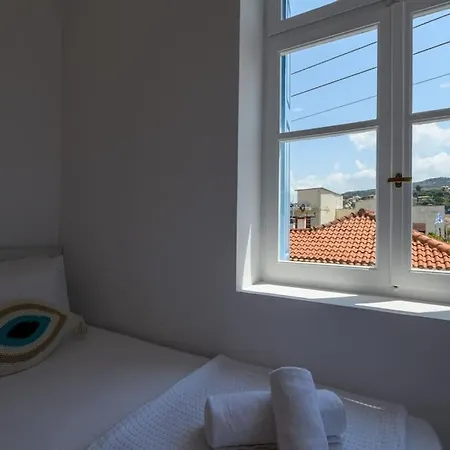 Katina's Coastal Oasis Apartmán *