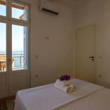 Katina's Coastal Oasis * Pylos