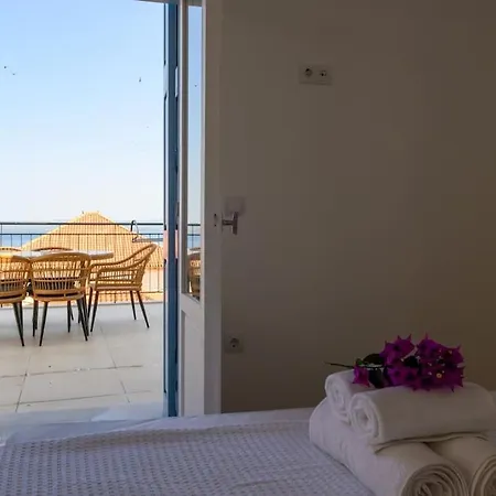 아파트 Katina's Coastal Oasis *