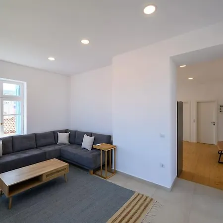 Katina's Coastal Oasis Apartmán *