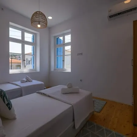 Katina's Coastal Oasis * Pylos