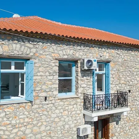 Katina's Coastal Oasis Apartmán