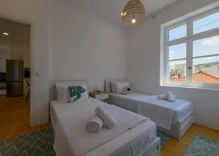 Katina's Coastal Oasis